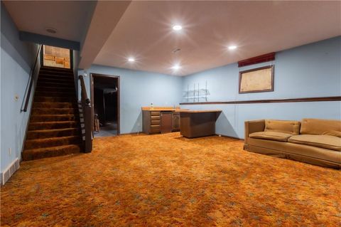 Tiny photo for 1343 Camelot Drive, Liberty, MO 64068 (MLS # 2605838)