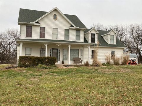 1148 N 1st Road Baldwin City KS 66006