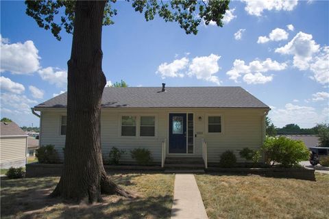 1025 Orchard Avenue, Liberty, MO 64068 - #: 2571305