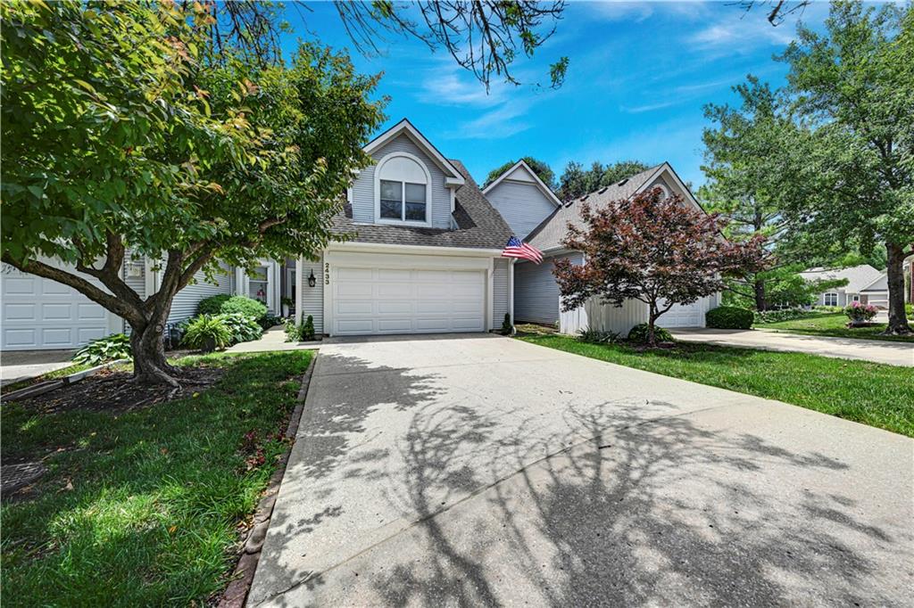 2433 W 137th Place