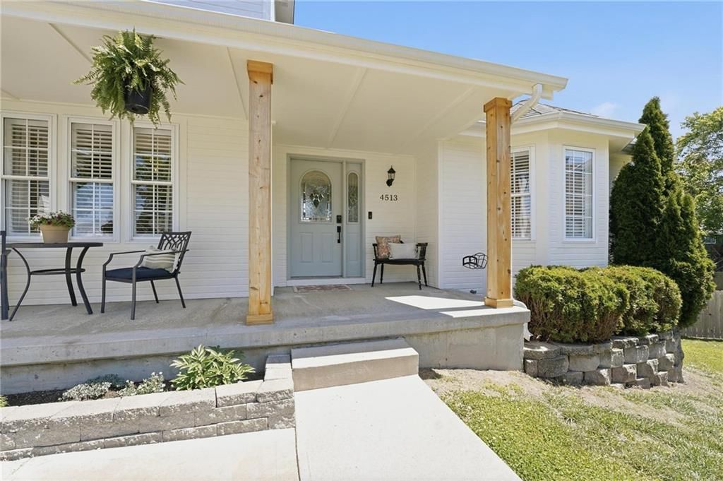 Photo of 4513 Park Ten Court, Leavenworth, KS 66048 (MLS # 2618370)