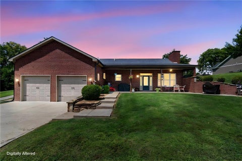Photo of 105 S Maple Street, Carrollton, MO 64633 (MLS # 2635795)