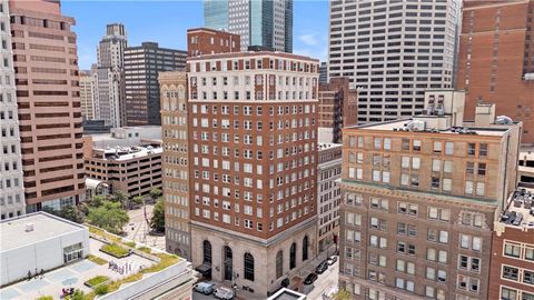 21 W 10th Street 9A Kansas City MO 64105