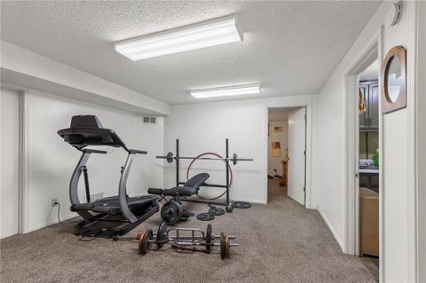 Tiny photo for 1524 Oxford Court, Liberty, MO 64068 (MLS # 2618003)