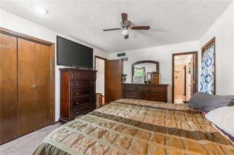 Tiny photo for 1524 Oxford Court, Liberty, MO 64068 (MLS # 2618003)