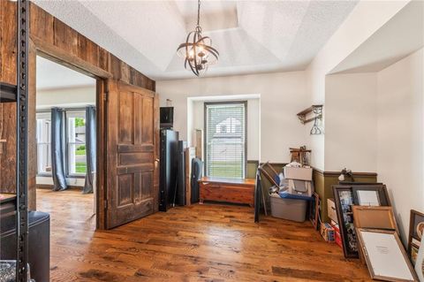 Tiny photo for 1524 Oxford Court, Liberty, MO 64068 (MLS # 2618003)