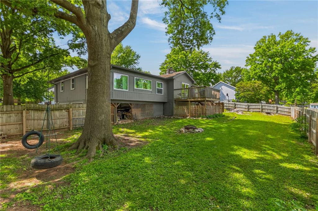 1524 Oxford Court