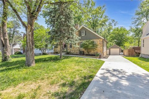 5509 Reeds Road, Mission, KS 66202 - #: 2550068