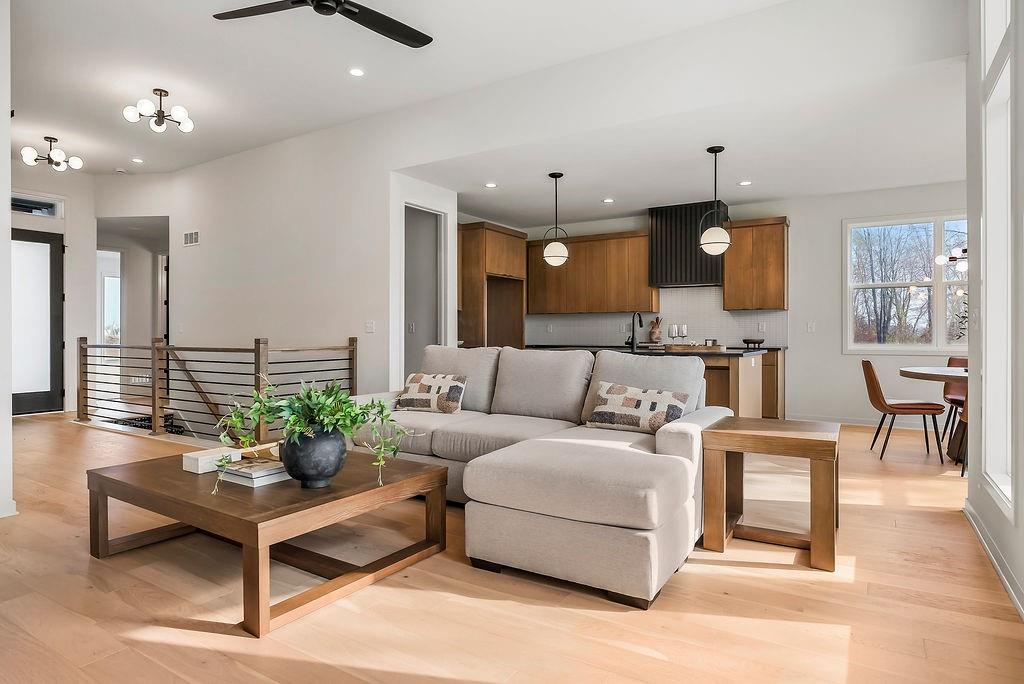 15665 W 165th Street