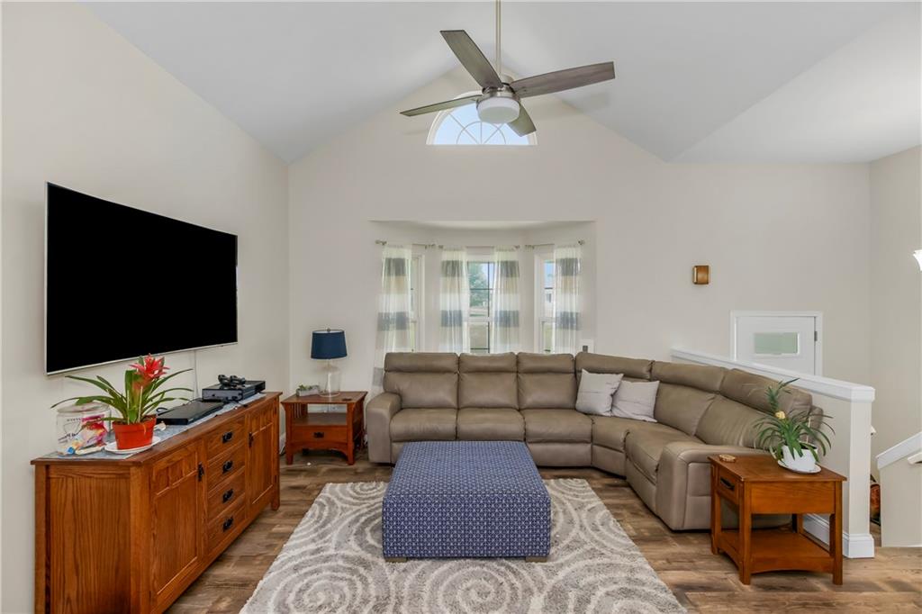 15375 Roger Road