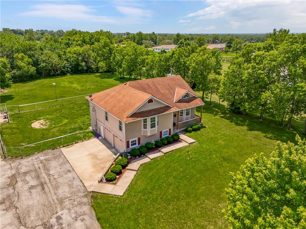 15375 Roger Road