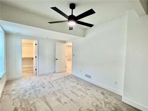 Tiny photo for 2185 Heritage Court, Liberty, MO 64068 (MLS # 2602407)