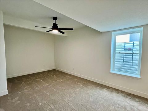 Tiny photo for 2185 Heritage Court, Liberty, MO 64068 (MLS # 2602407)