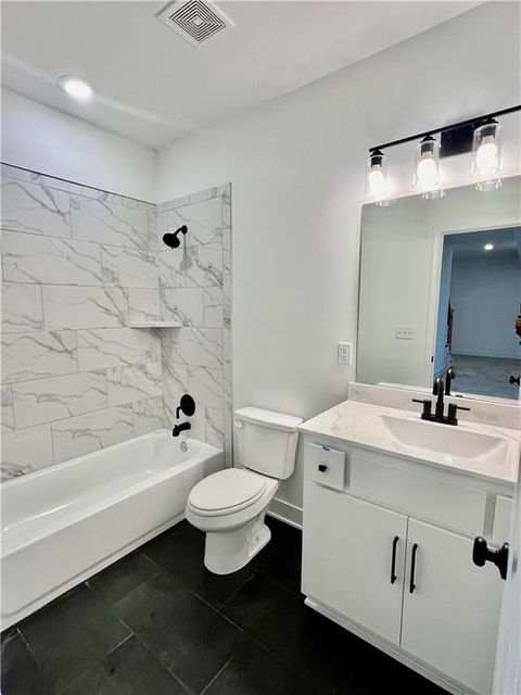 Tiny photo for 2185 Heritage Court, Liberty, MO 64068 (MLS # 2602407)