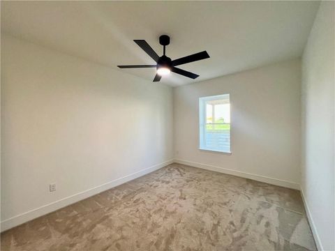 Tiny photo for 2185 Heritage Court, Liberty, MO 64068 (MLS # 2602407)