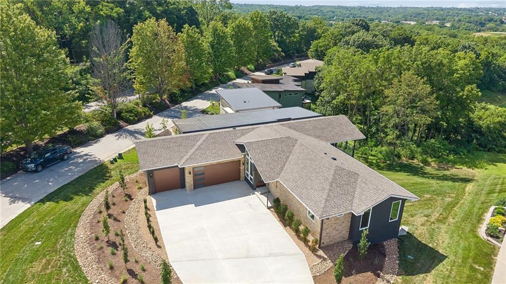 5870 Chateau Court