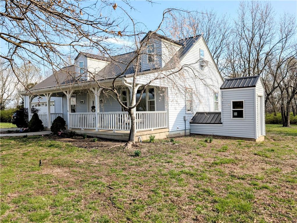 1071 NW 375th Road