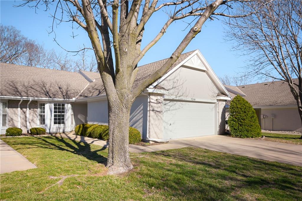 12110 Oakmont Street