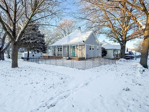 2924 Felix Street St Joseph MO 64501