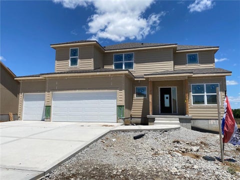 Photo of 18970 W 193rd Terrace, Spring Hill, KS 66083 (MLS # 2607331)