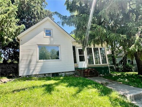 MLS: 2550226