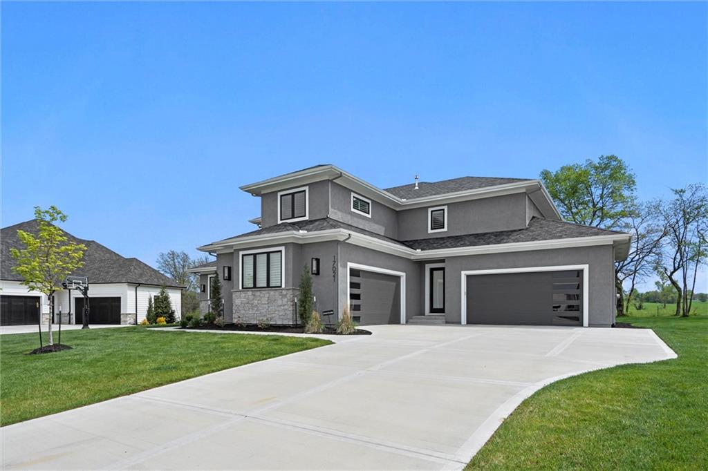 17021 Lucille Street