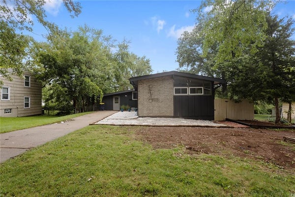 6100 E 97TH ST, KANSAS CITY, MO 64134 - Image 27d10affd931deffcf8f5d5363c4c6ed/284127967