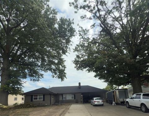 17611 E Susquehanna Drive, Independence, MO 64056 - MLS#: 2569257