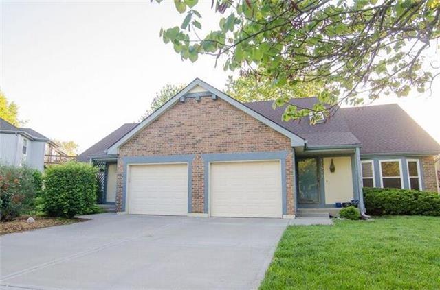 Photo 1 of 17 — 11509 BALLENTINE Street, Overland Park, KS 66210