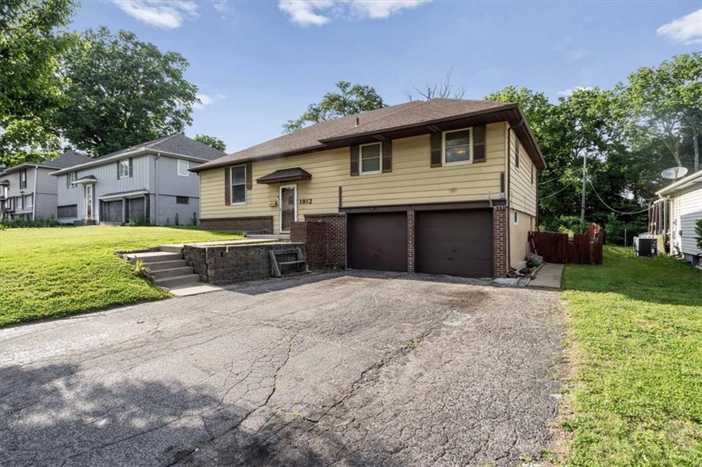 1912 Shearer Road