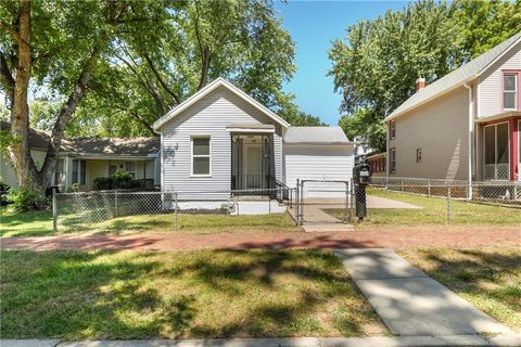 782 Pottawatomie Street, Leavenworth, KS 66048 - #: 2568571