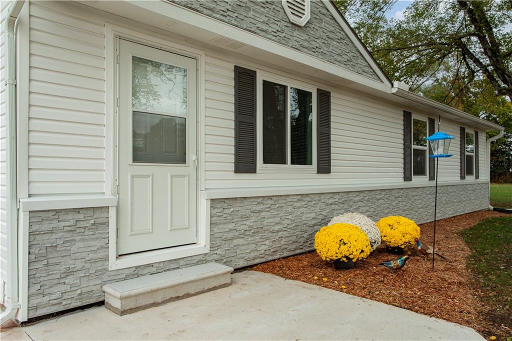 730 E Cambridge Road