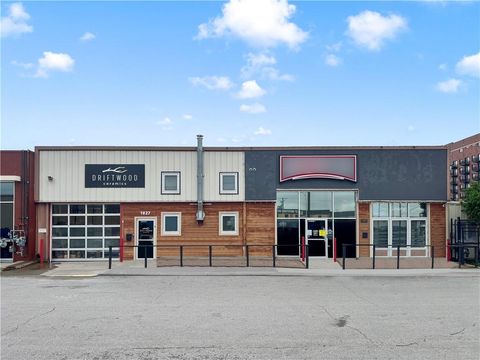 1825-1827 Buchanan Street Kansas City MO 64116