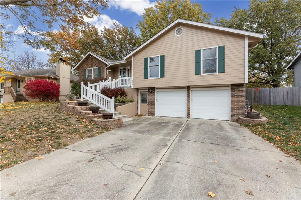 313 SE Bristol Drive