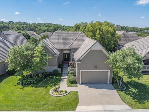 Photo of 5313 W 124th Terrace, Leawood, KS 66209 (MLS # 2630480)