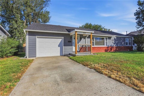 Photo of 1638 Main Street, Osawatomie, KS 66064 (MLS # 2647891)