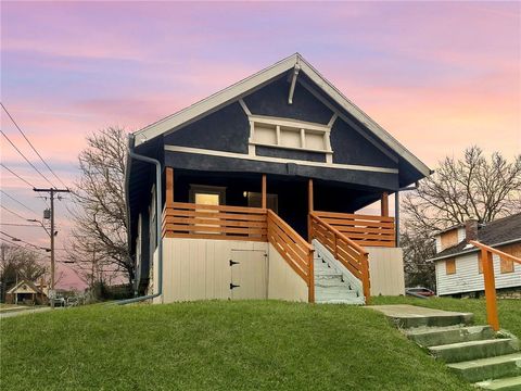 4242 College Avenue, Kansas City, MO 64130 - MLS#: 2609636