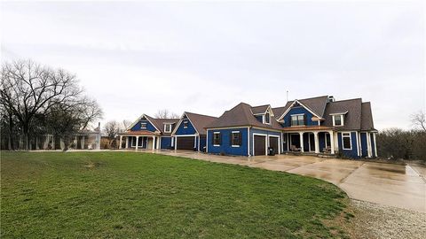 5763 W 335 Street Louisburg KS 66053