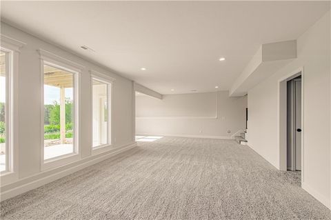 Tiny photo for 1059 Fir Lane, Liberty, MO 64068 (MLS # 2607783)