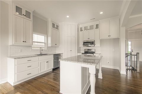 Tiny photo for 1059 Fir Lane, Liberty, MO 64068 (MLS # 2607783)