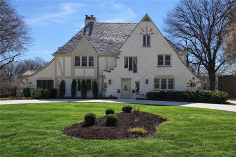 1239 W 63rd Street Kansas City MO 64113