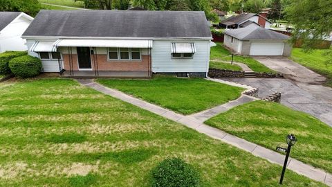 Photo of 2802 Blackwell Road, St Joseph, MO 64506 (MLS # 2617249)