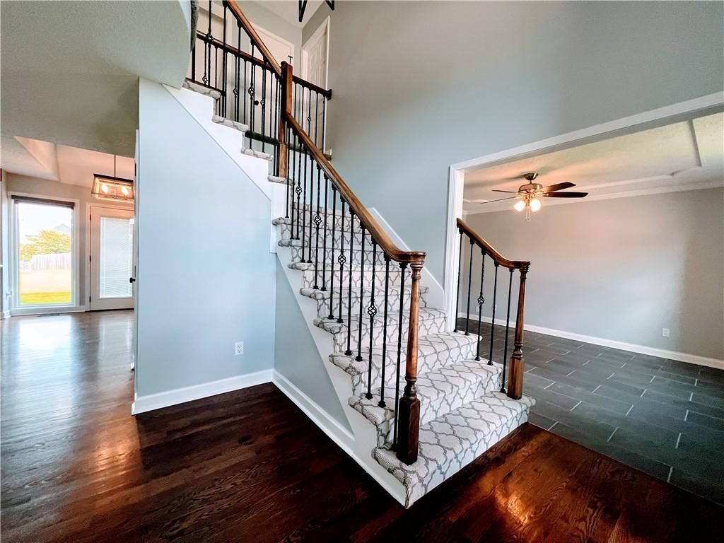 Photo of 1702 NE 101st Court, Kansas City, MO 64155 (MLS # 2619055)