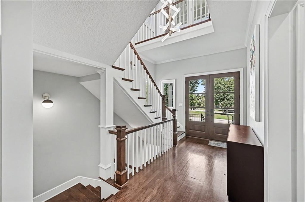 5207 Meadowbrook Parkway