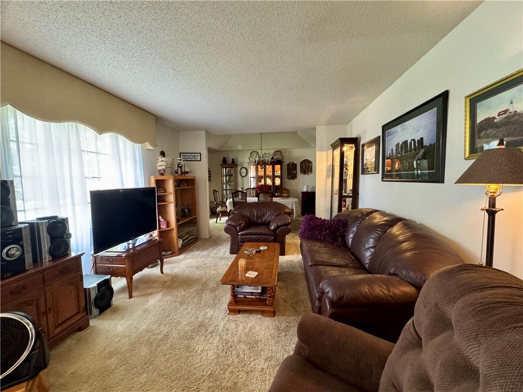 10126 Earnshaw Street