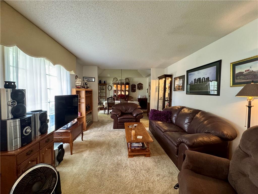 10126 Earnshaw Street