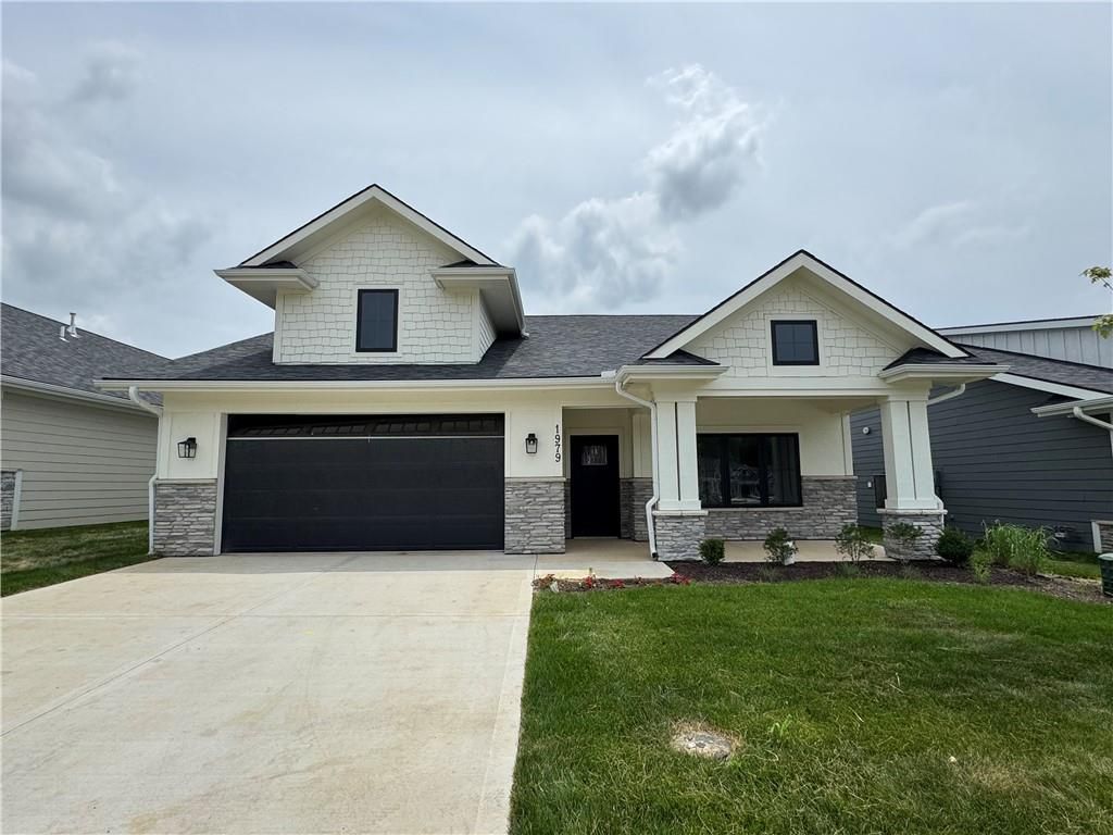 Photo of 1979 Harvest Road, Liberty, MO 64068 (MLS # 2557083)