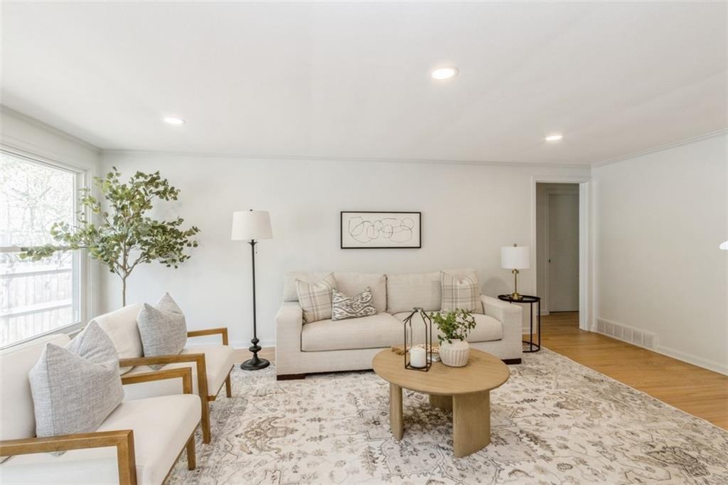 5008 W 79th Street