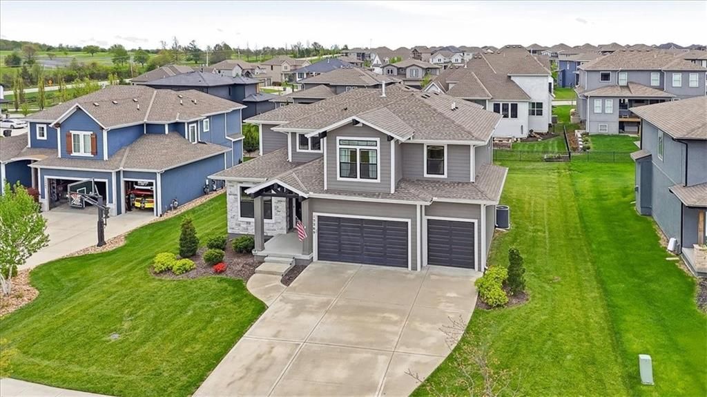 Photo of 15269 W 171st Terrace, Olathe, KS 66062 (MLS # 2615036)