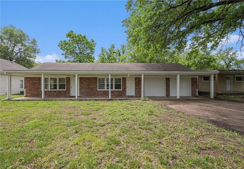 1405 Cherokee Street Leavenworth KS 66048